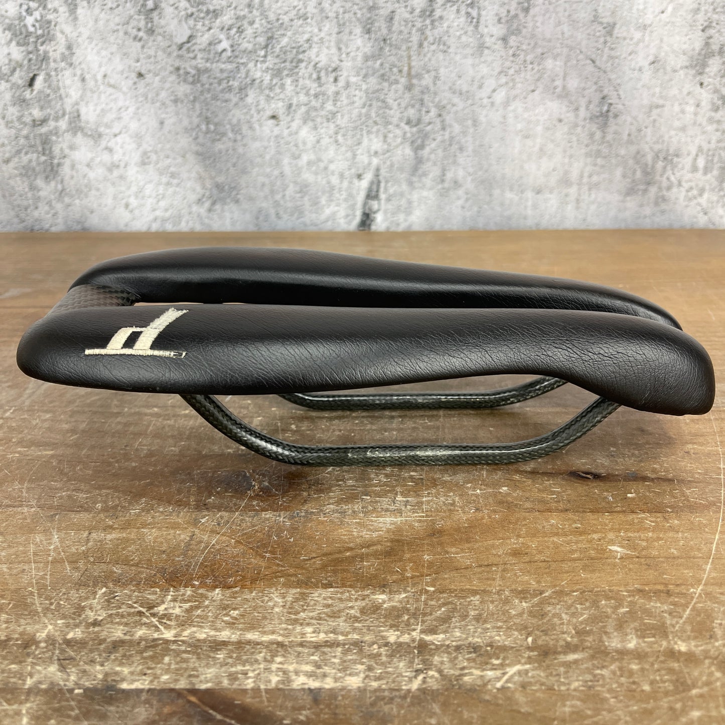 Dash Stage G2 Narrow Custom 50mm Nose Carbon Rail Road Bike Saddle 130g