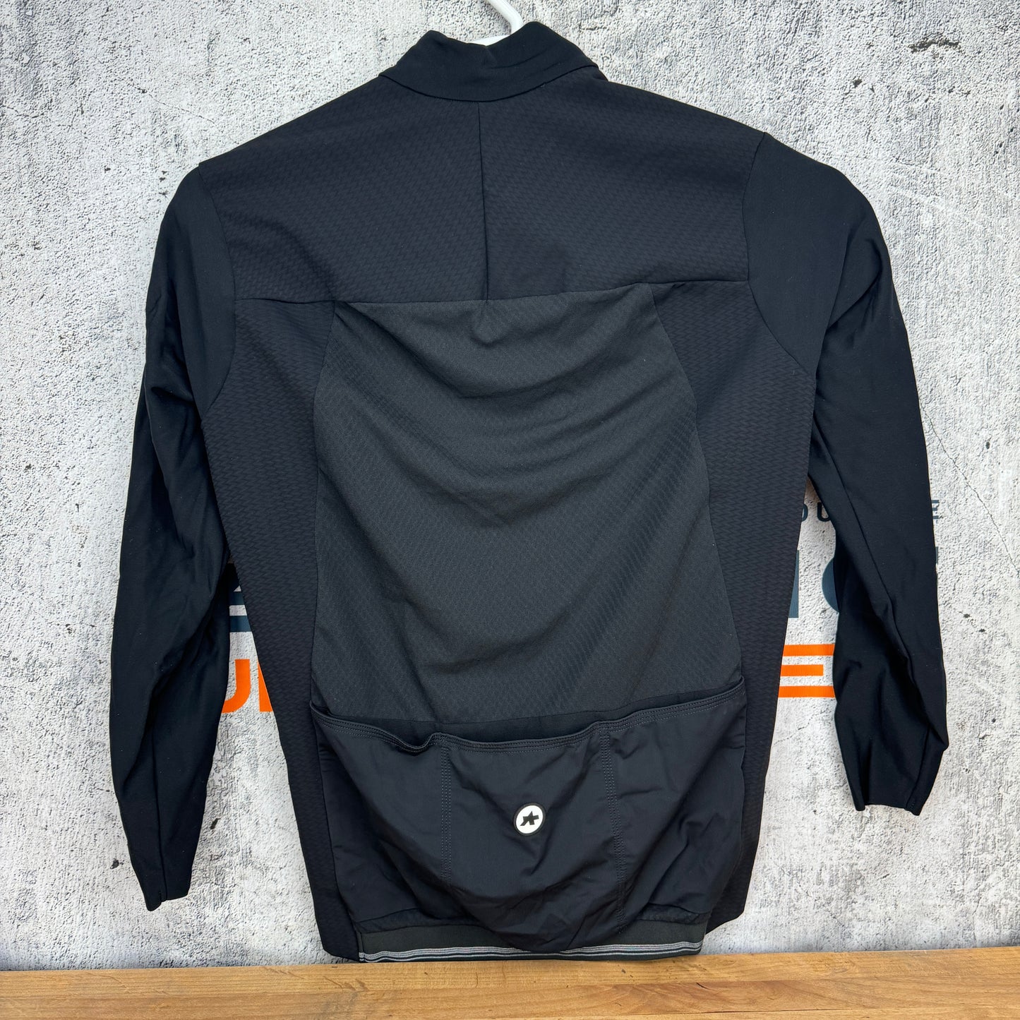 Light Use! Assos Mille GTS Spring Fall C2 Men's Medium Cycling Jacket