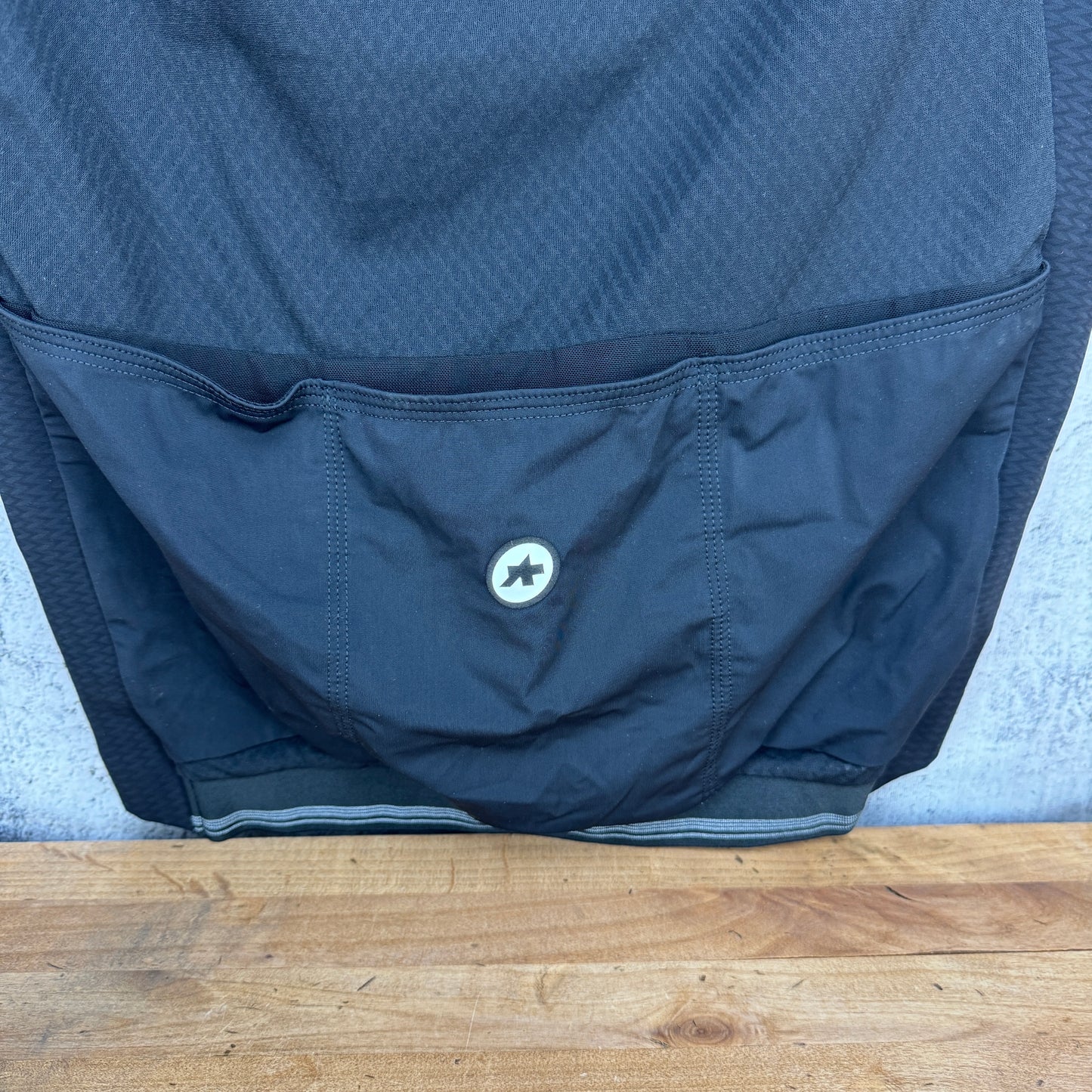 Light Use! Assos Mille GTS Spring Fall C2 Men's Medium Cycling Jacket