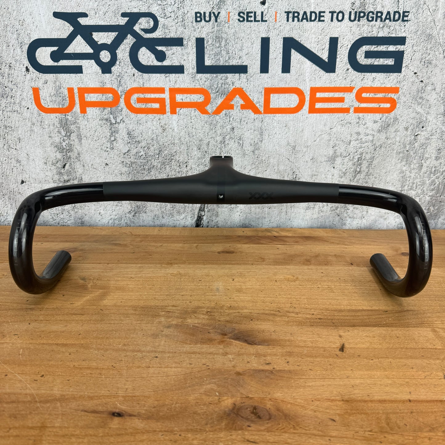Bontrager XXX VR-CF 44cm x 100mm -7 Degree Carbon Integrated Handlebar 248g