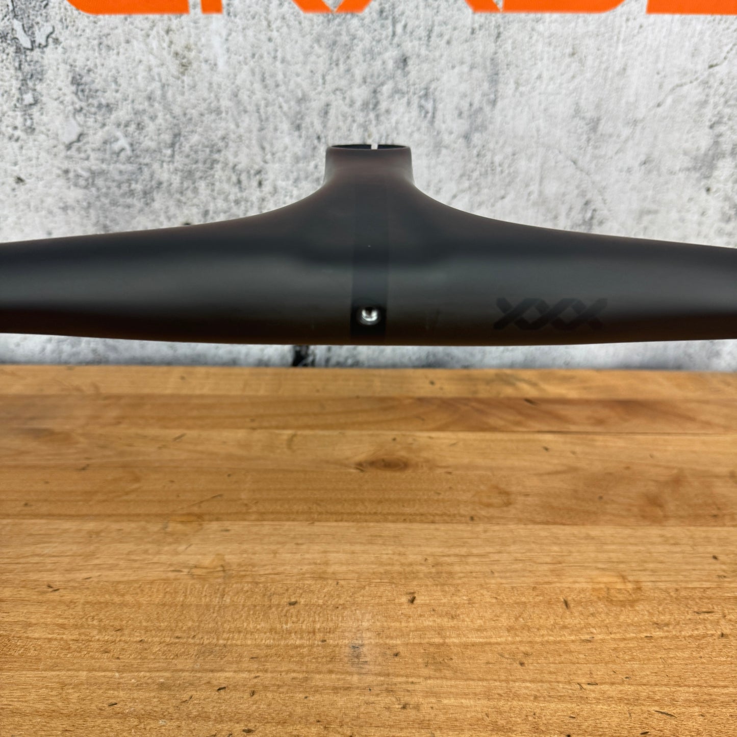 Bontrager XXX VR-CF 44cm x 100mm -7 Degree Carbon Integrated Handlebar 248g
