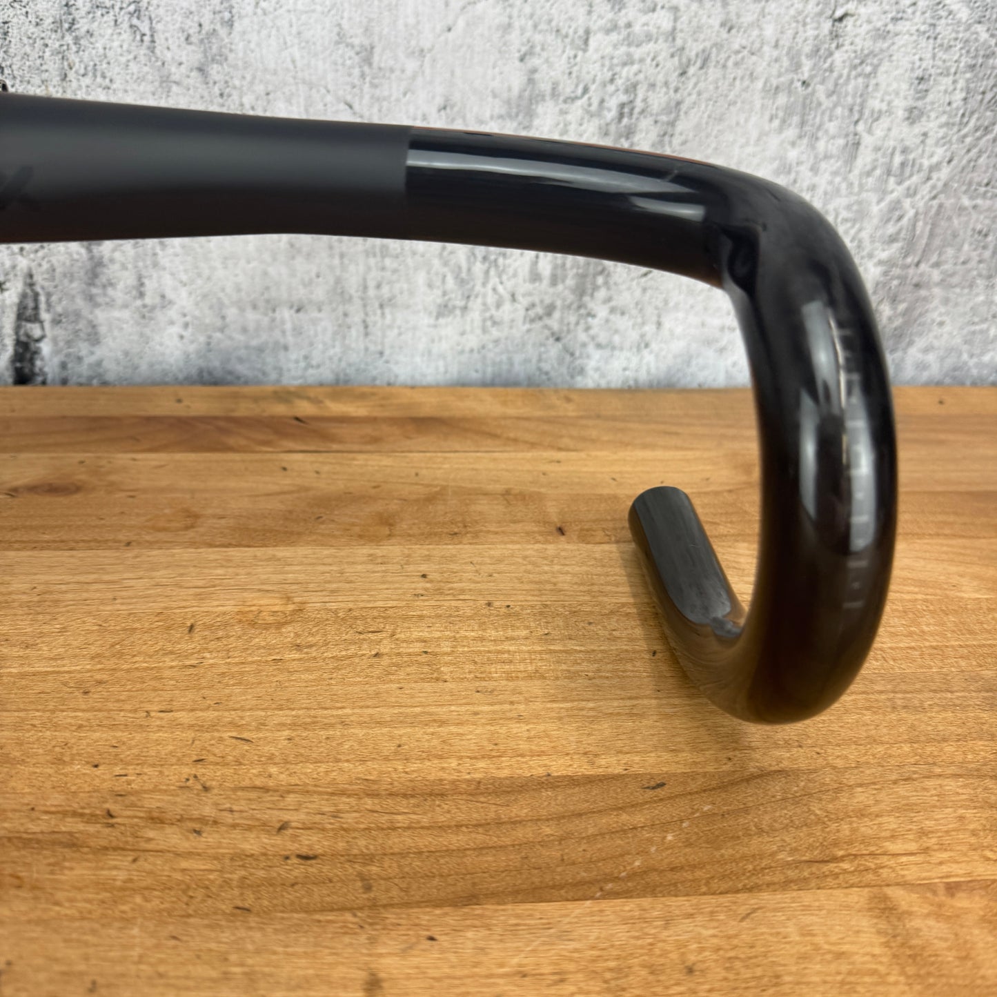 Bontrager XXX VR-CF 44cm x 100mm -7 Degree Carbon Integrated Handlebar 248g