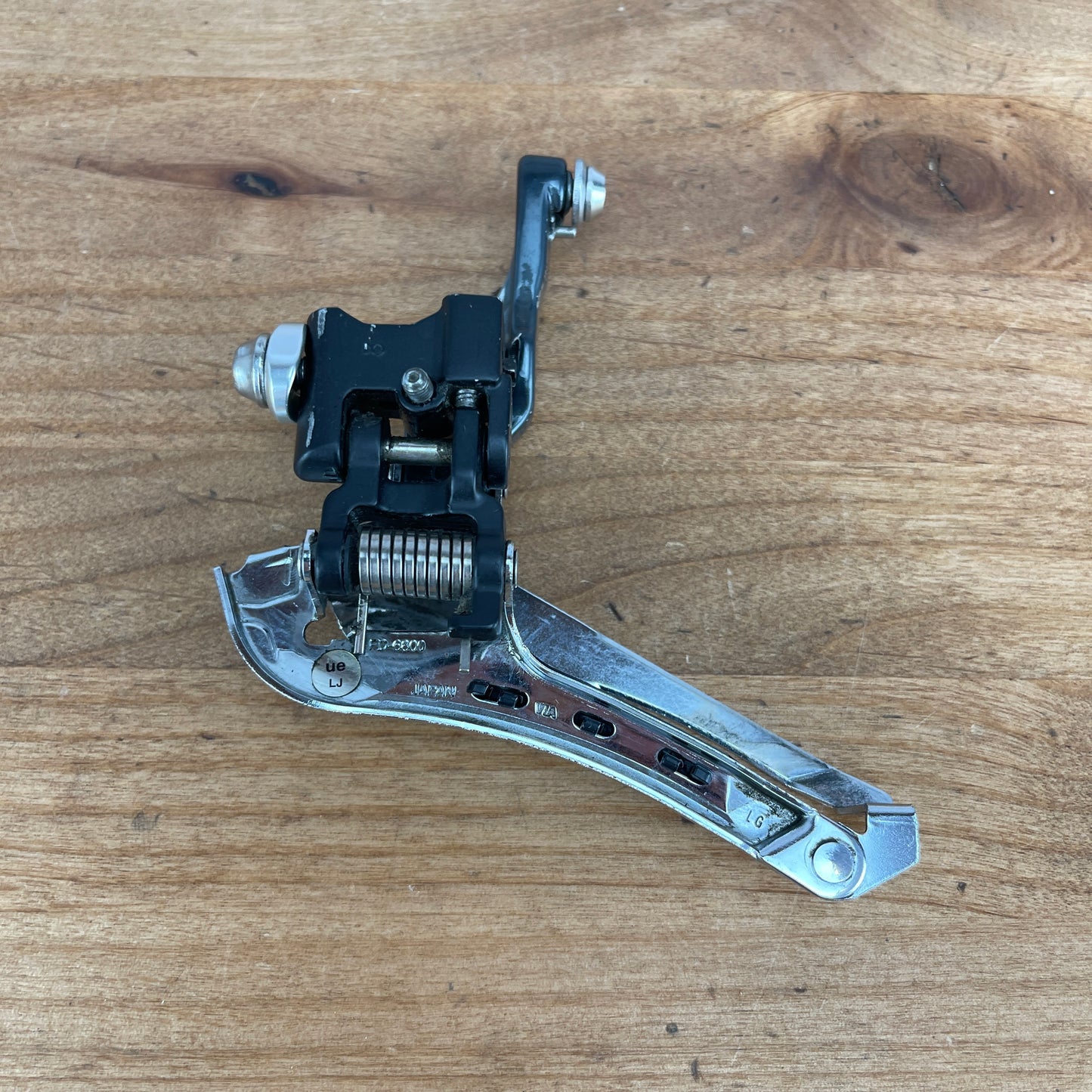 Shimano Ultegra FD-6800 11-Speed Mechanical Braze-On Front Derailleur