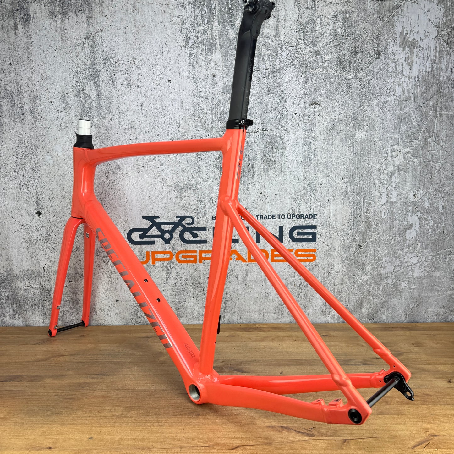 Low Mile! 2023 Specialized Allez Sprint 61cm Alloy Disc Brake BIke Frameset 700c