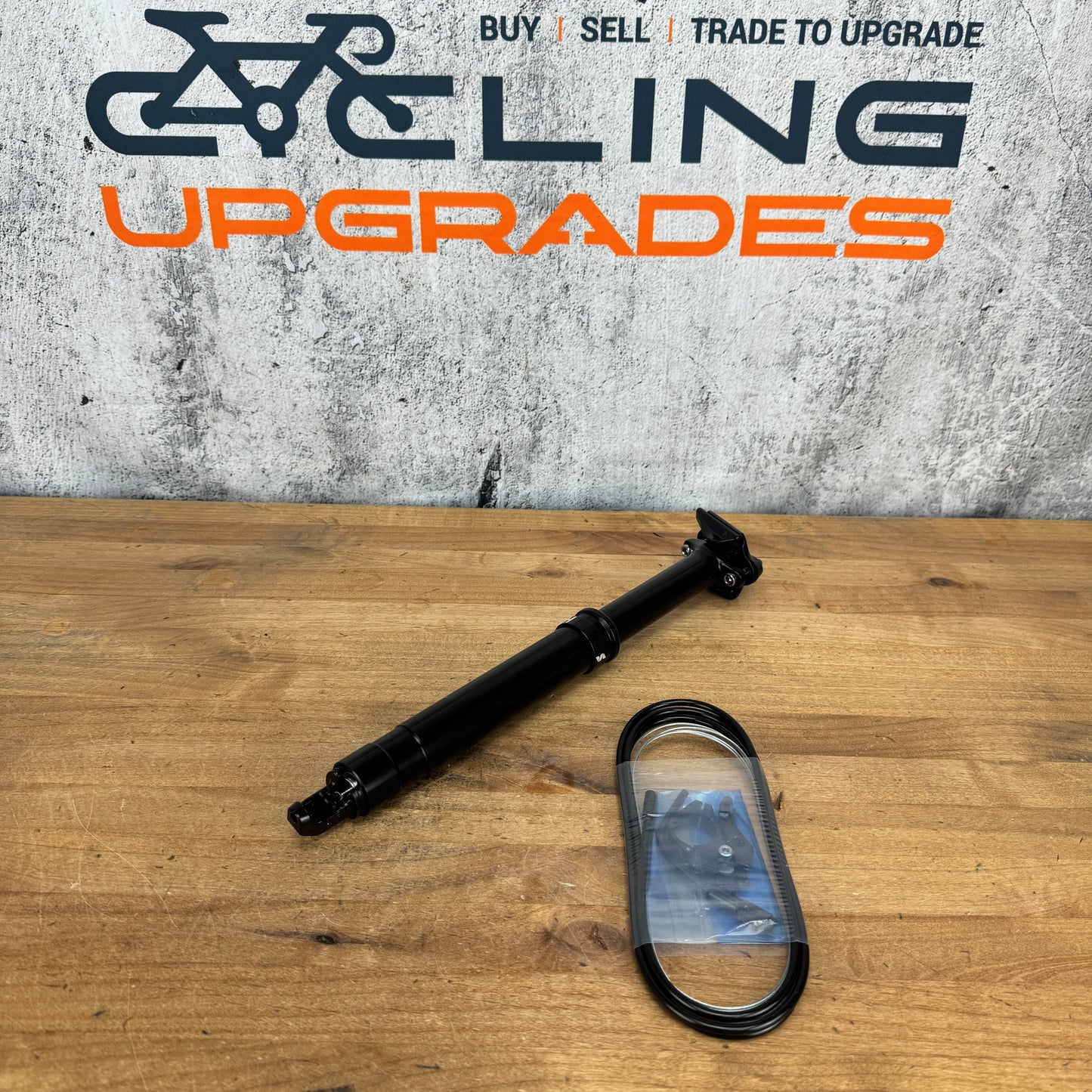 New! Switch Components SW 31.6mm 100mm Drop 370mm Dropper Seatpost + Remote
