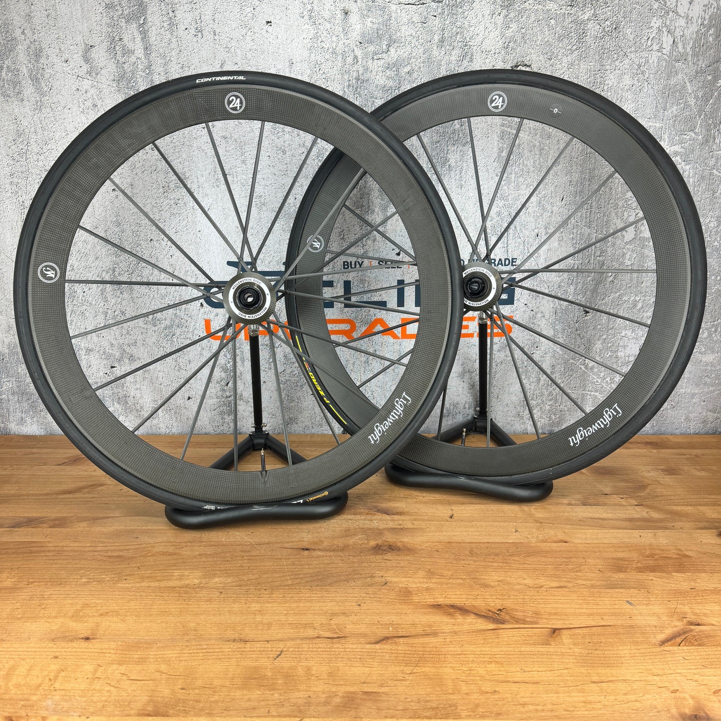 Lightweight Meilenstein T 24D Carbon Tubular Road Bike Disc Wheelset 700c 1250g