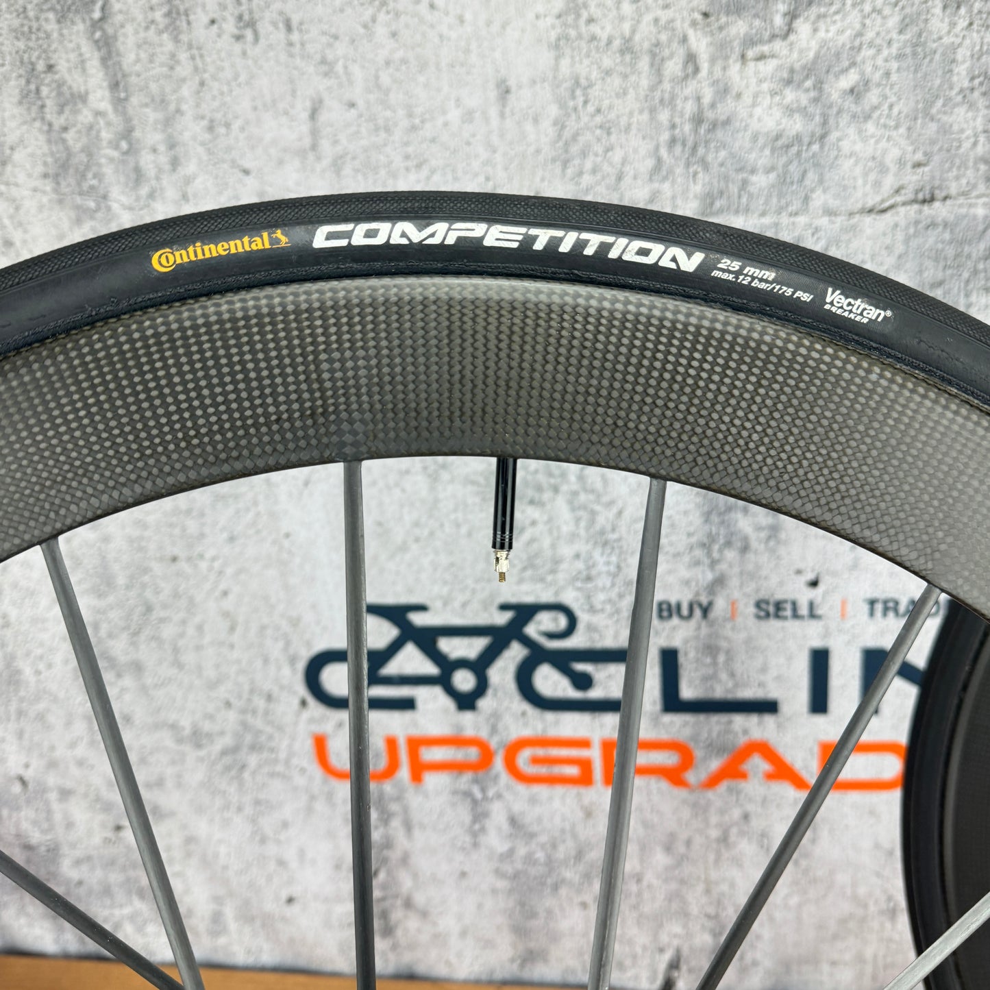 Lightweight Meilenstein T 24D Carbon Tubular Road Bike Disc Wheelset 700c 1250g