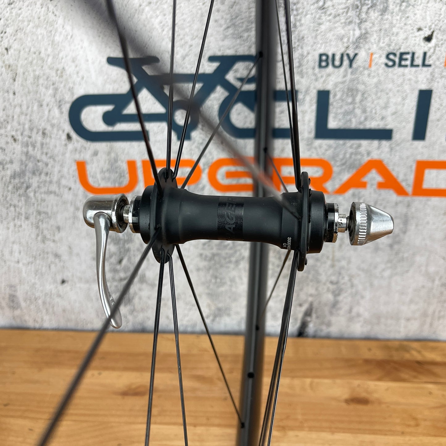 Bontrager HED Aeolus Carbon Alloy Clincher Wheelset 700c Rim Brake 1936g