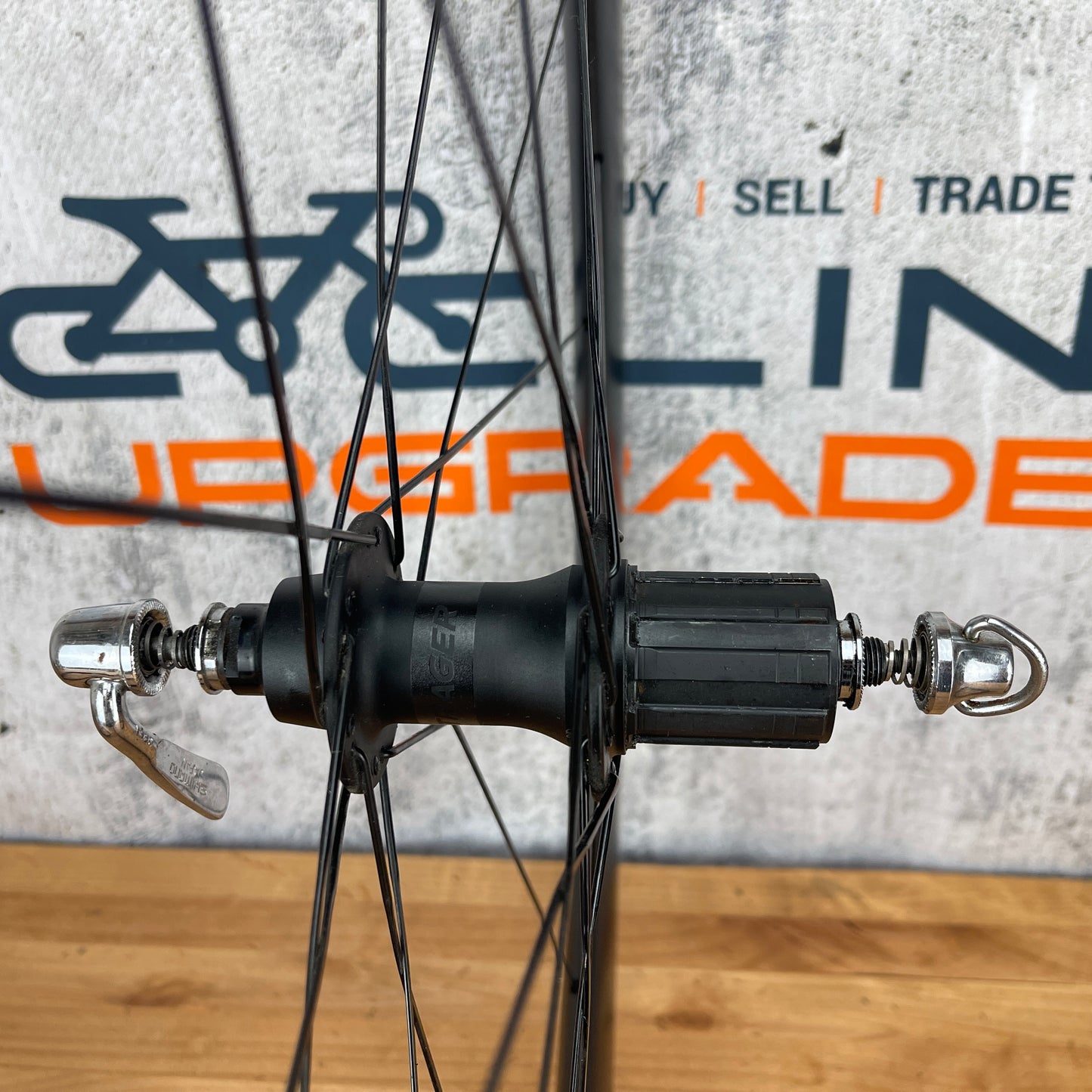 Bontrager HED Aeolus Carbon Alloy Clincher Wheelset 700c Rim Brake 1936g