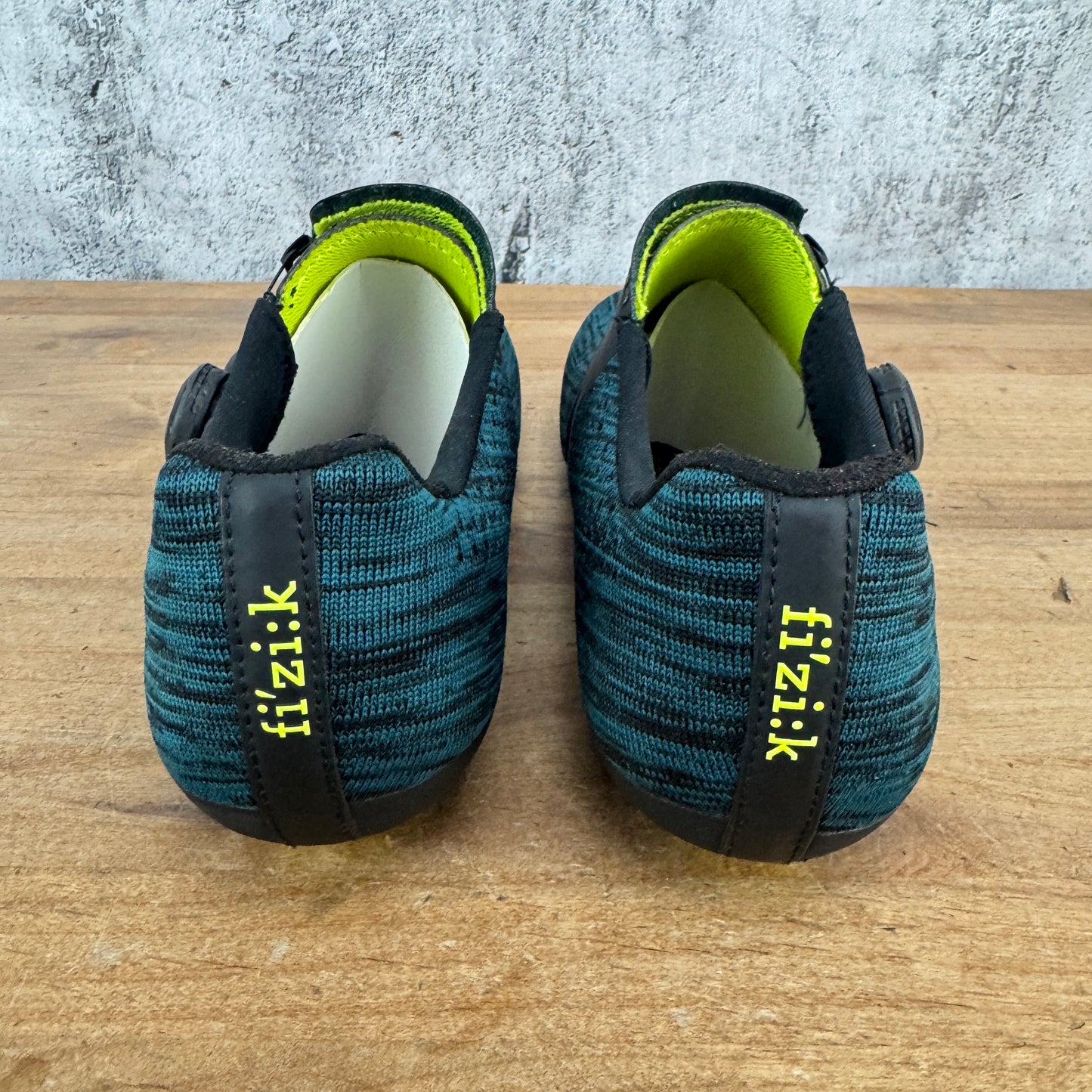 Worn Once! Fizik R1 Infinito Carbon Petrol Blue 43 EU BOA Road Cycling Shoes