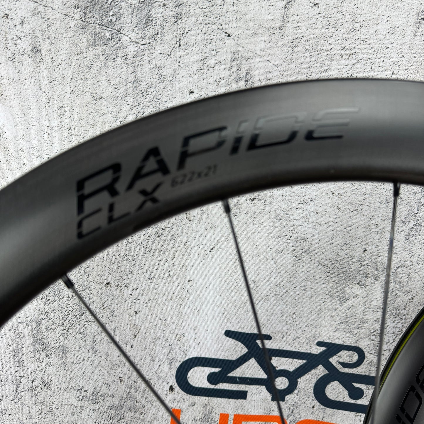 Roval Rapide CLX II Carbon Tubeless Disc Brake Wheelset 700c 1495g