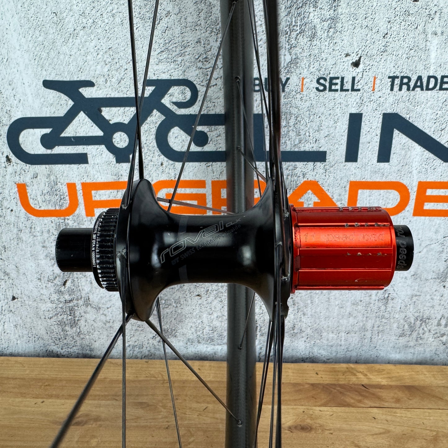 Low Mile! Roval CLX 64 Rapide Carbon Tubeless Disc Wheelset 700c 1630g