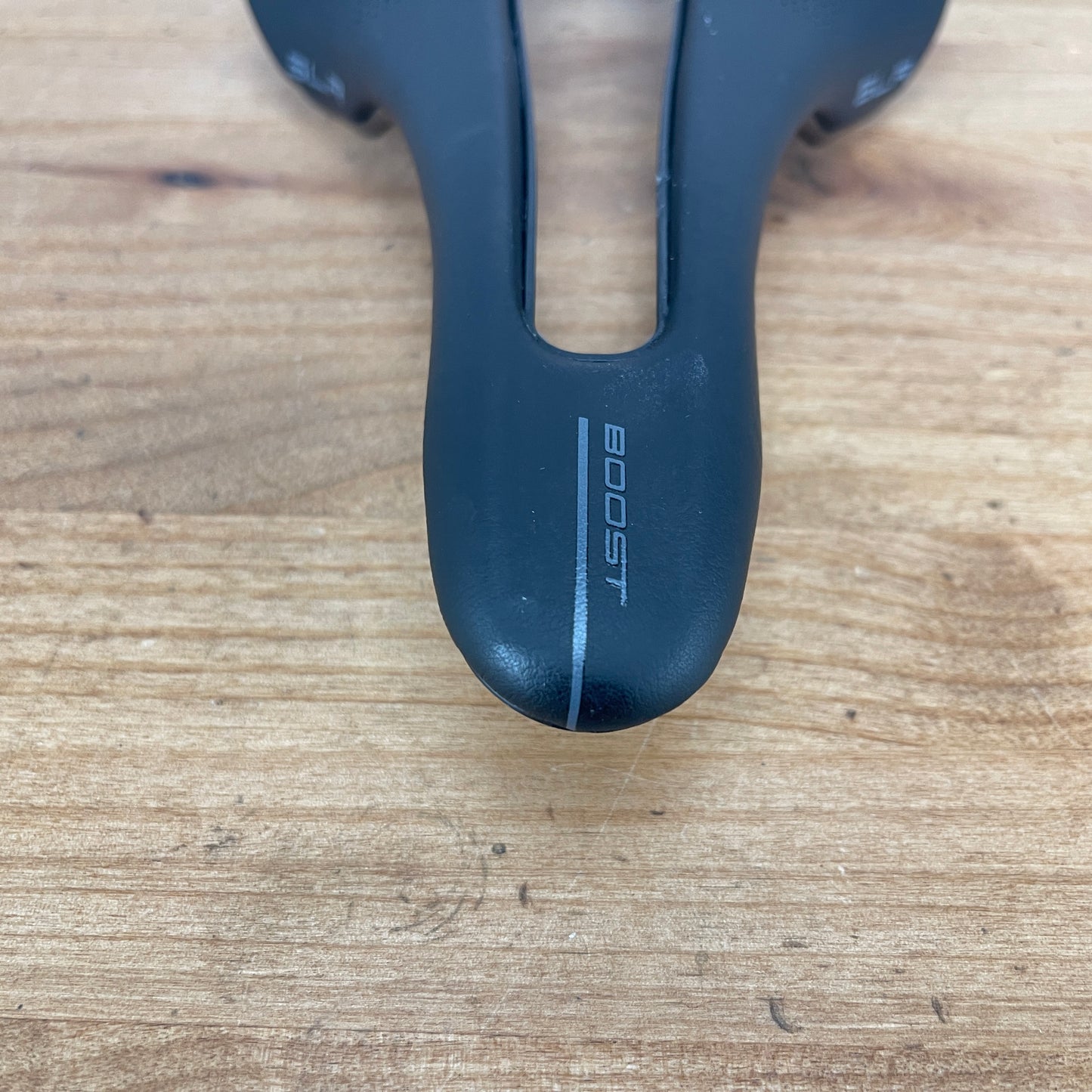 New Takeoff! Selle Italia SLR Superflow Boost 145mm 7x7mm Titanium Rails Saddle