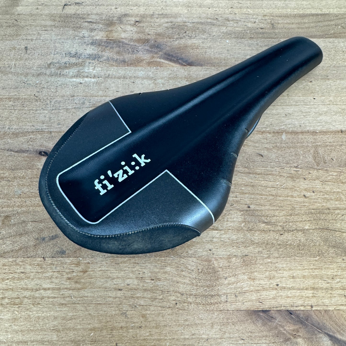 Fizik Tundra M5 7x7mm Steel Rails 125mm Bike Saddle 246g