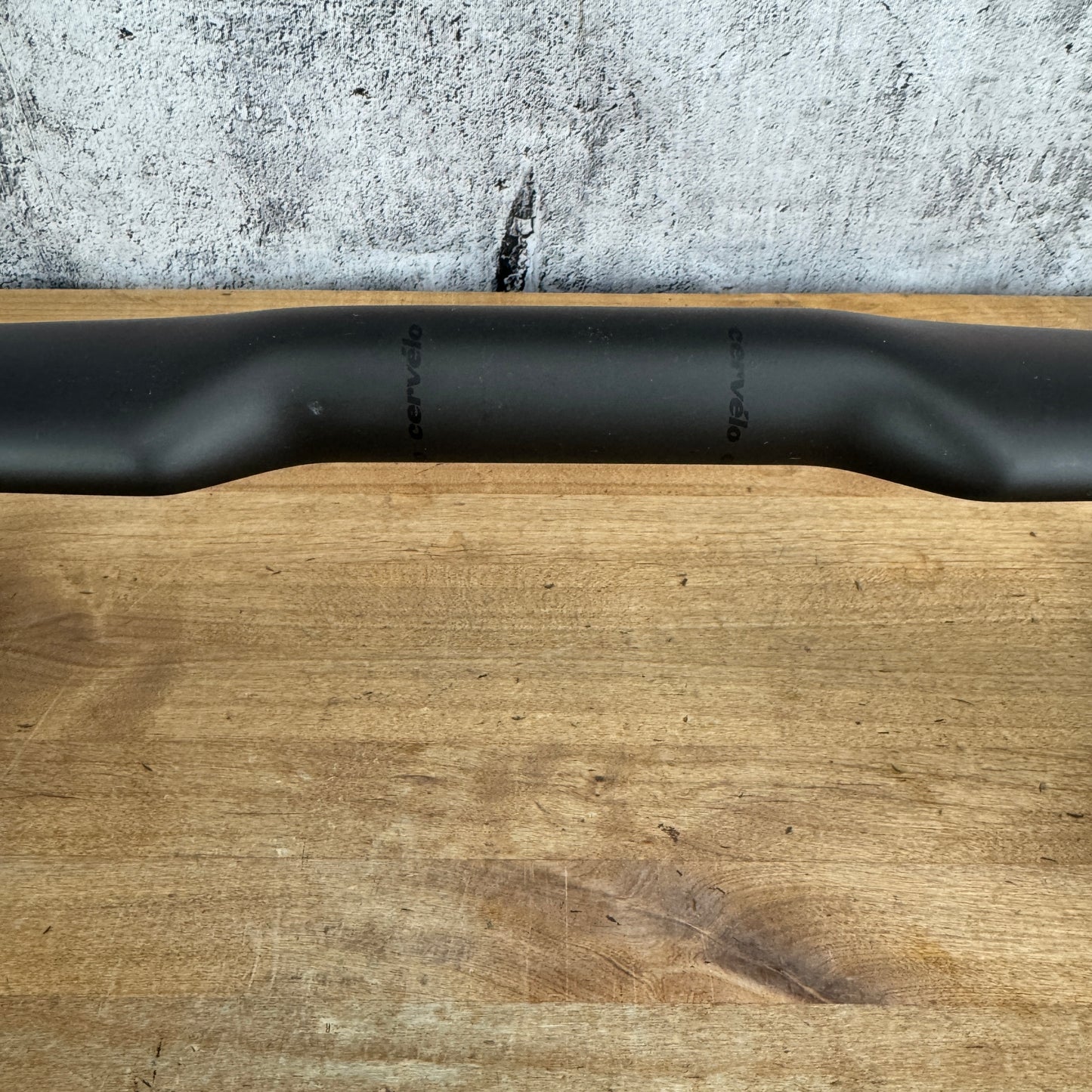 New! Cervelo HB13 42cm 31.8mm Carbon Bike Handlebar 268g MSRP $320