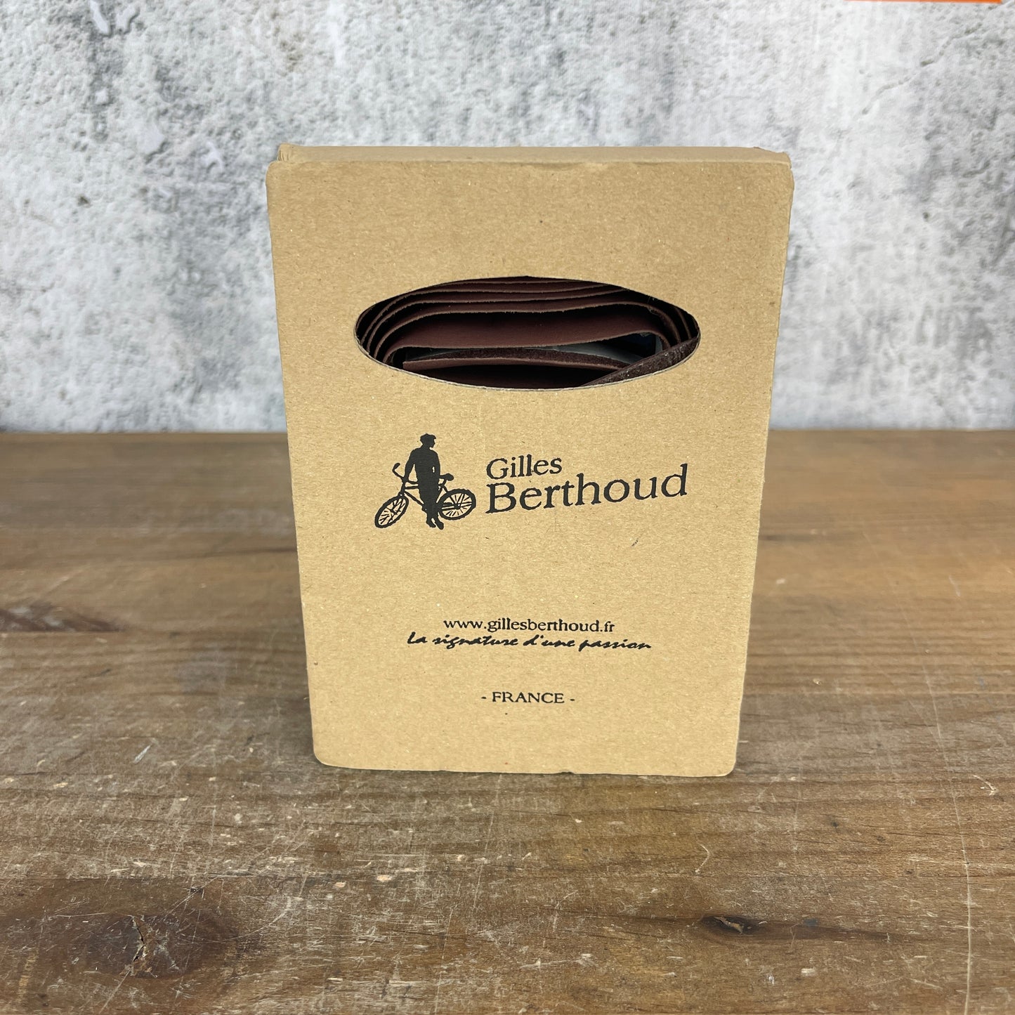 New! Gilles Berthound Leatherline Road Bike Handlebar Bar Tape Cycling Brown