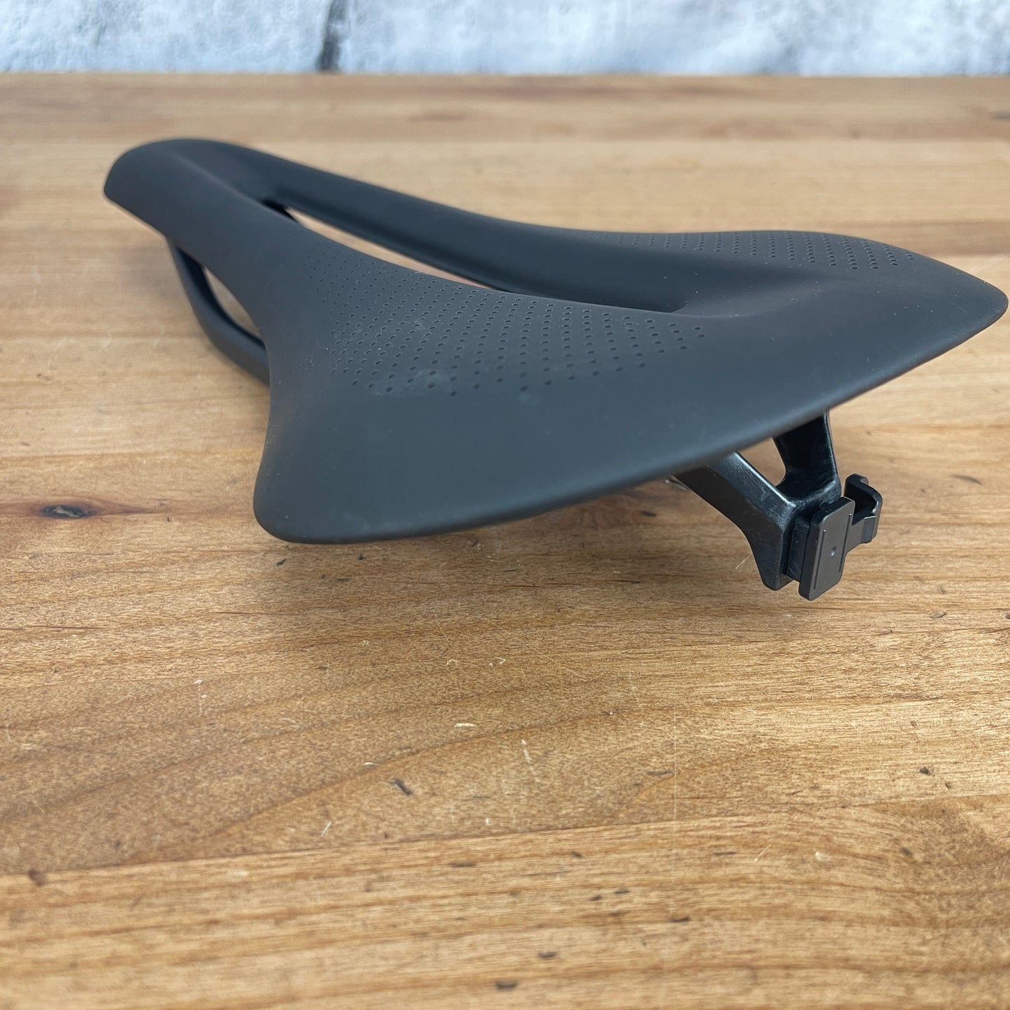 New! Trek RSL 7x10mm Carbon Rails 145mm Bicycle Saddle 172g