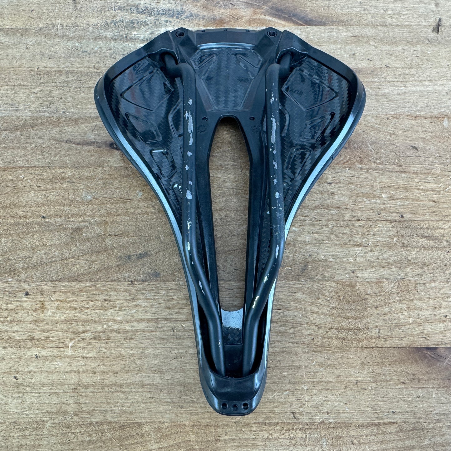 Specialized Power Pro w/ Elaston 7x7mm Titanium Rails 143mm Saddle 226g