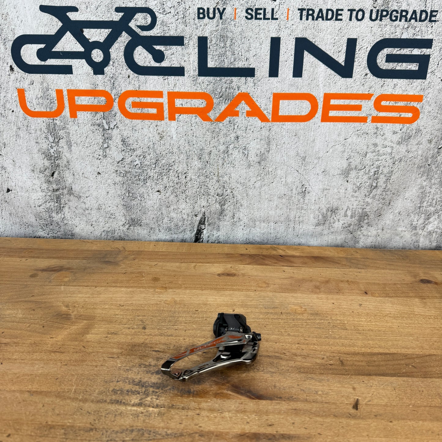 Shimano Ultegra FD-R8150 Di2 Electronic 12-Speed Braze-On Front Derailleur 110g