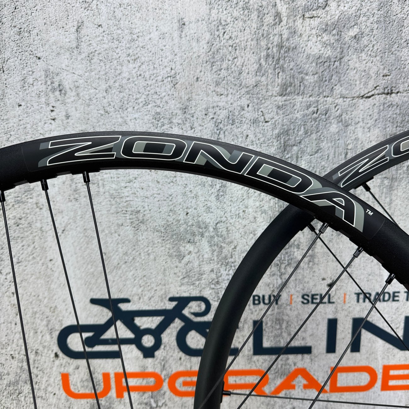 New! Campagnolo Zonda C17 Alloy Clincher Wheelset 700c Disc Brake 1646g