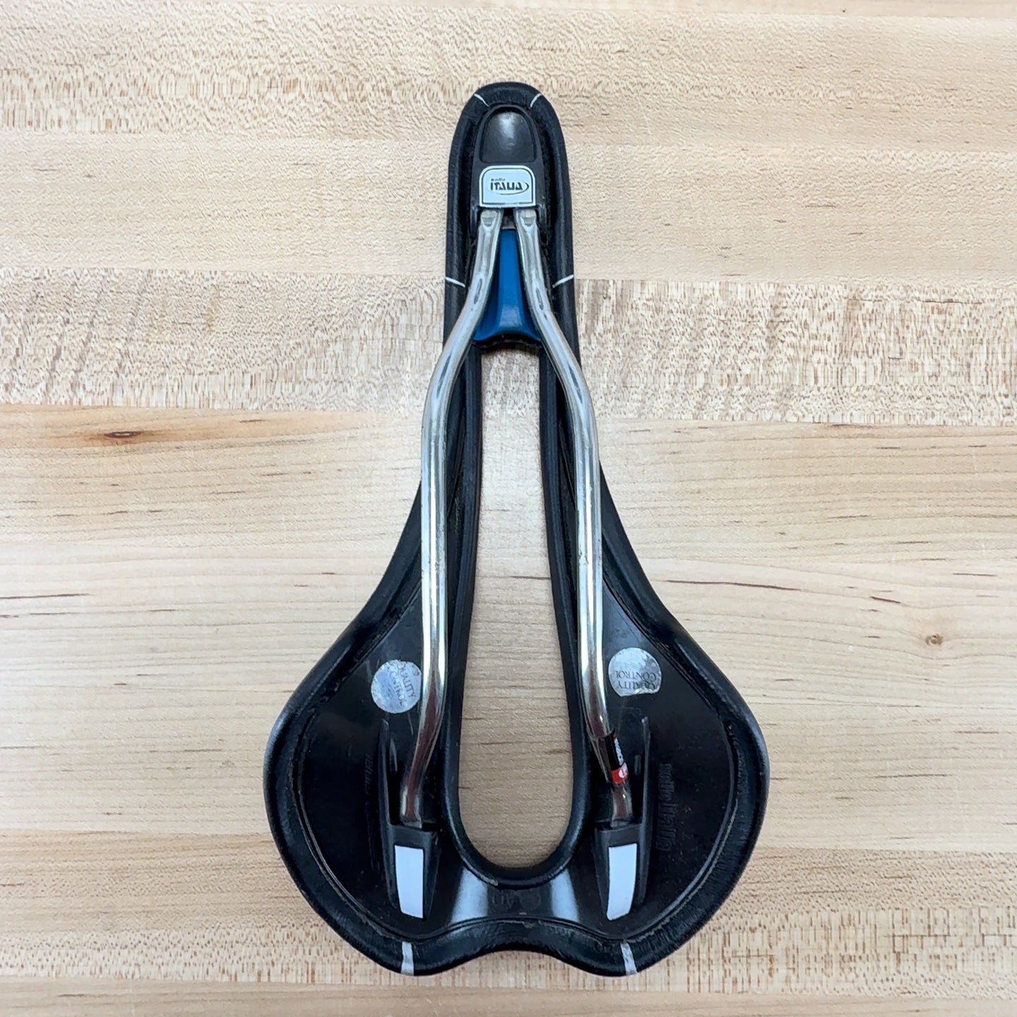 Low Mile! Selle Italia SLR Super Flow 145mm Ti 316 Rails Bike Saddle 188g