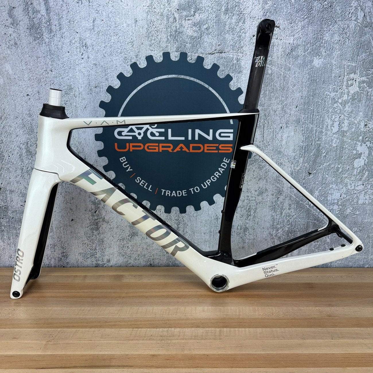 Low Mile! 2025 Factor Ostro VAM 54cm Carbon Disc Frameset 700c