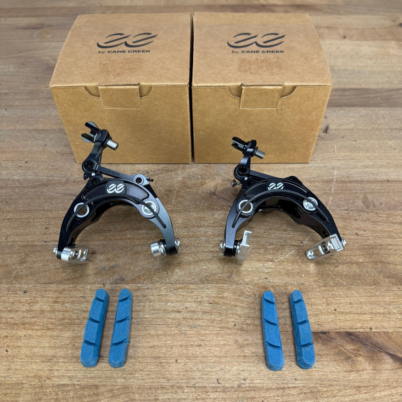 New! Cane Creek eeBrakes Gen 4 Black/Silver Center-Mount Rim Brake