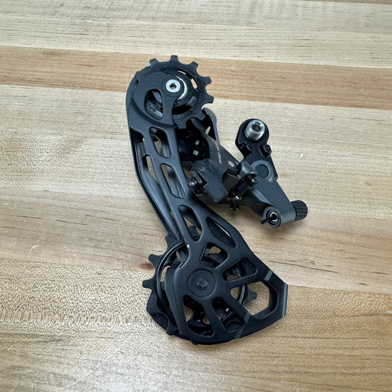 Shimano GRX RD-RX810 11-Speed Mechanical Bike Rear Derailleur 252g