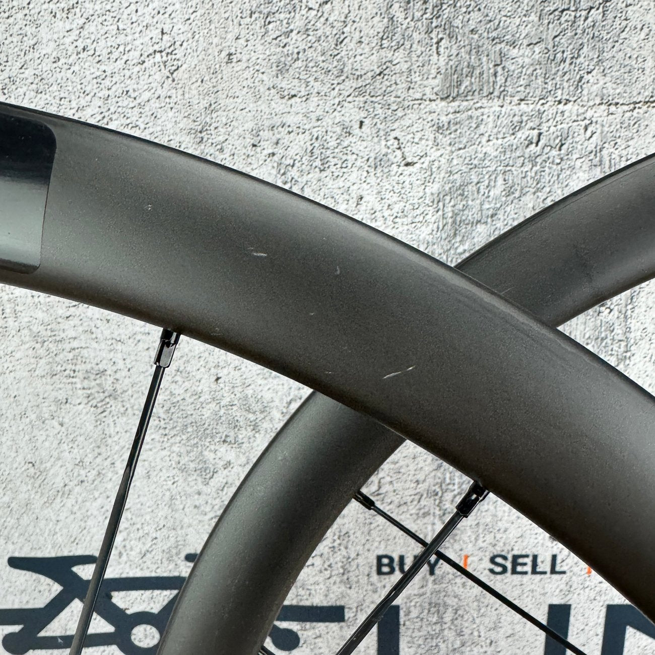 Syncros Capital 1.0 35 Carbon Tubeless Gravel Disc Brake Wheelset 700c 1557g