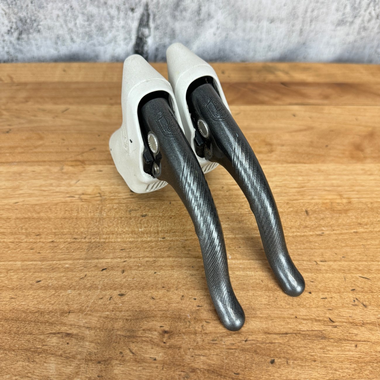 Vintage/Rare! Campagnolo Chorus C Graphite Finish Brake Levers for