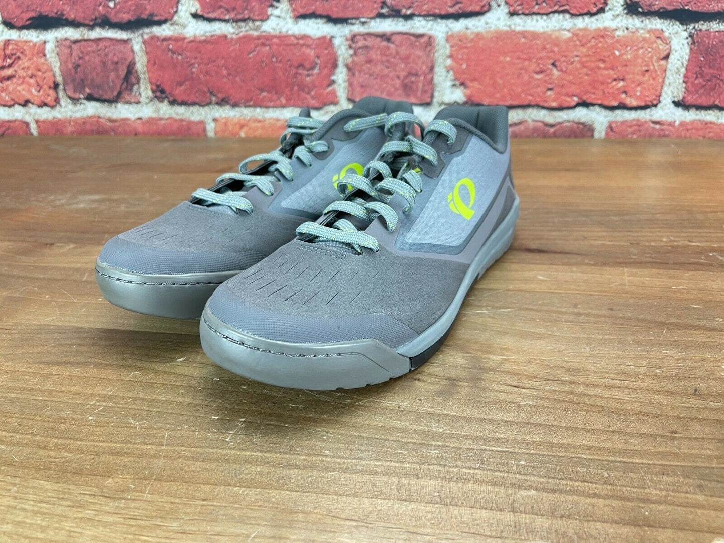 Pearl iZumi X-Alp Journey Men's Size 43(EU)9.5(US)MTB Mountain Bike Shoes