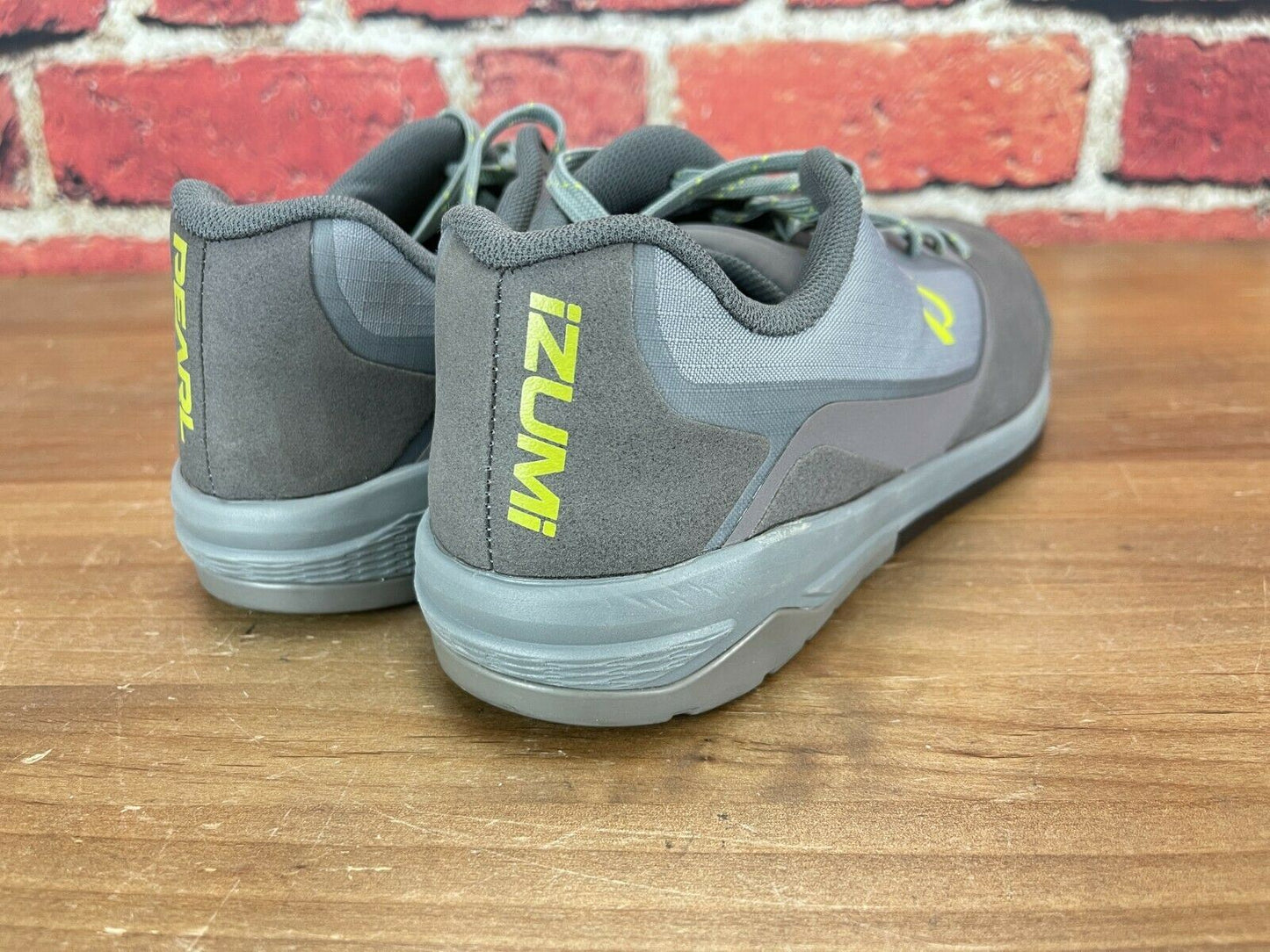 Pearl iZumi X-Alp Journey Men's Size 43(EU)9.5(US)MTB Mountain Bike Shoes