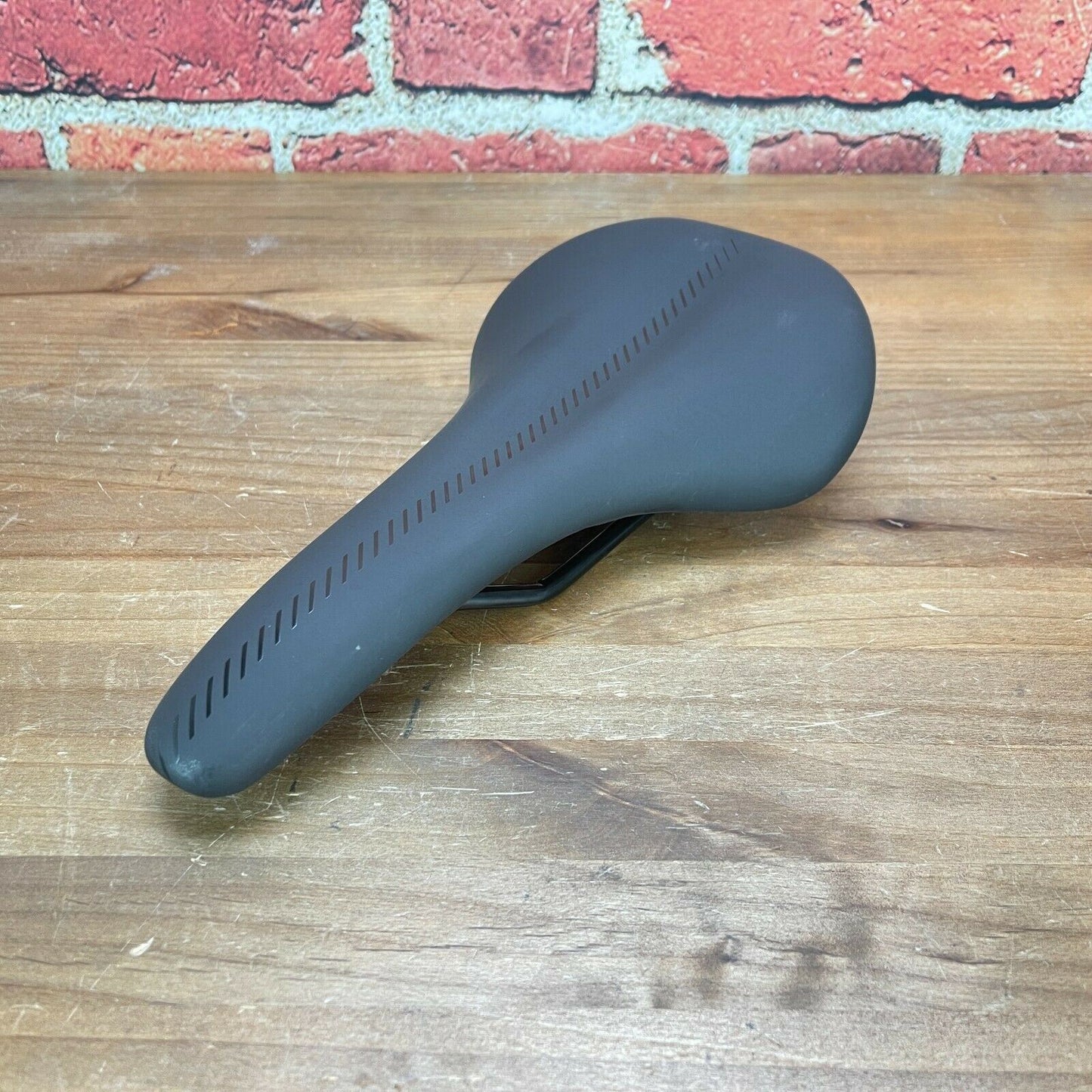 MSW Hustle Chromoly Rail 148mm Road Bike Saddle Black 247g