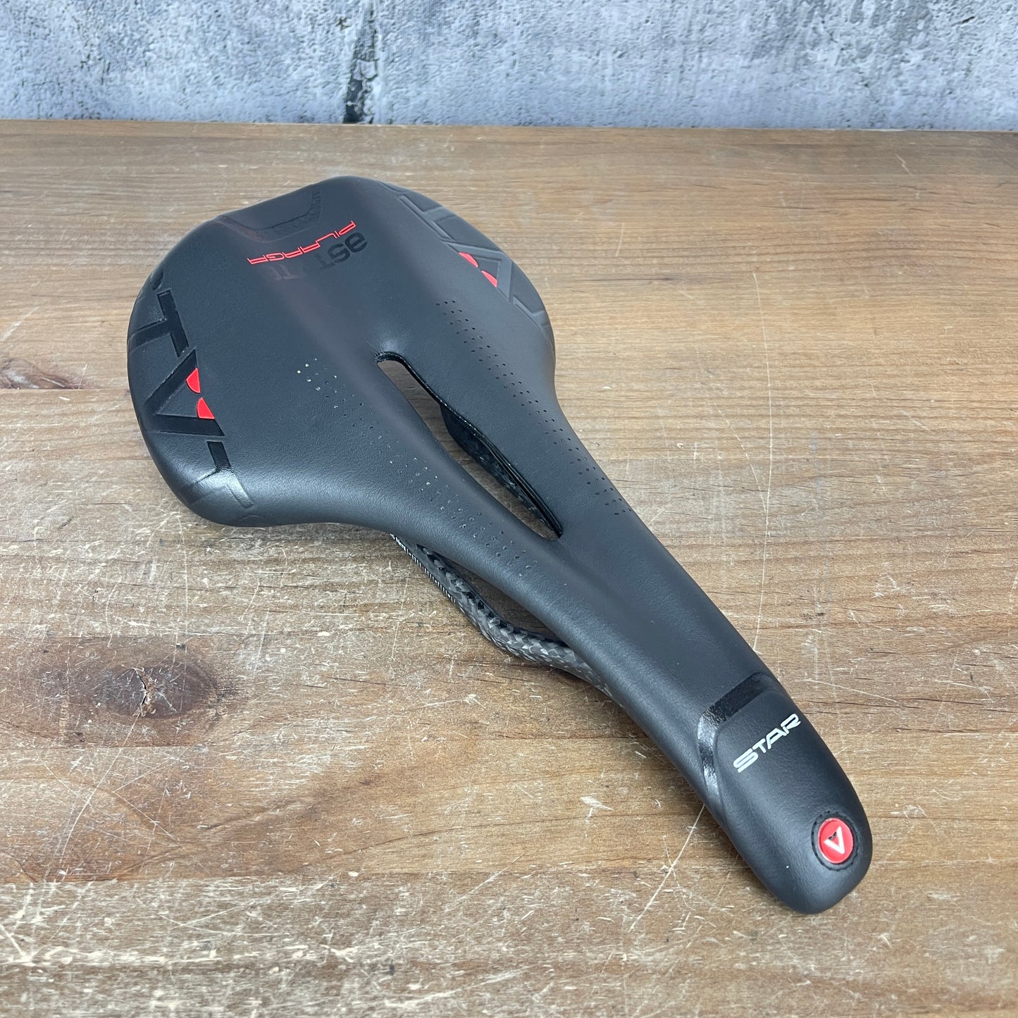 Astute Italia Star Lite Pilarga VT Carbon Rails 145mm Road Bike Saddle 229g