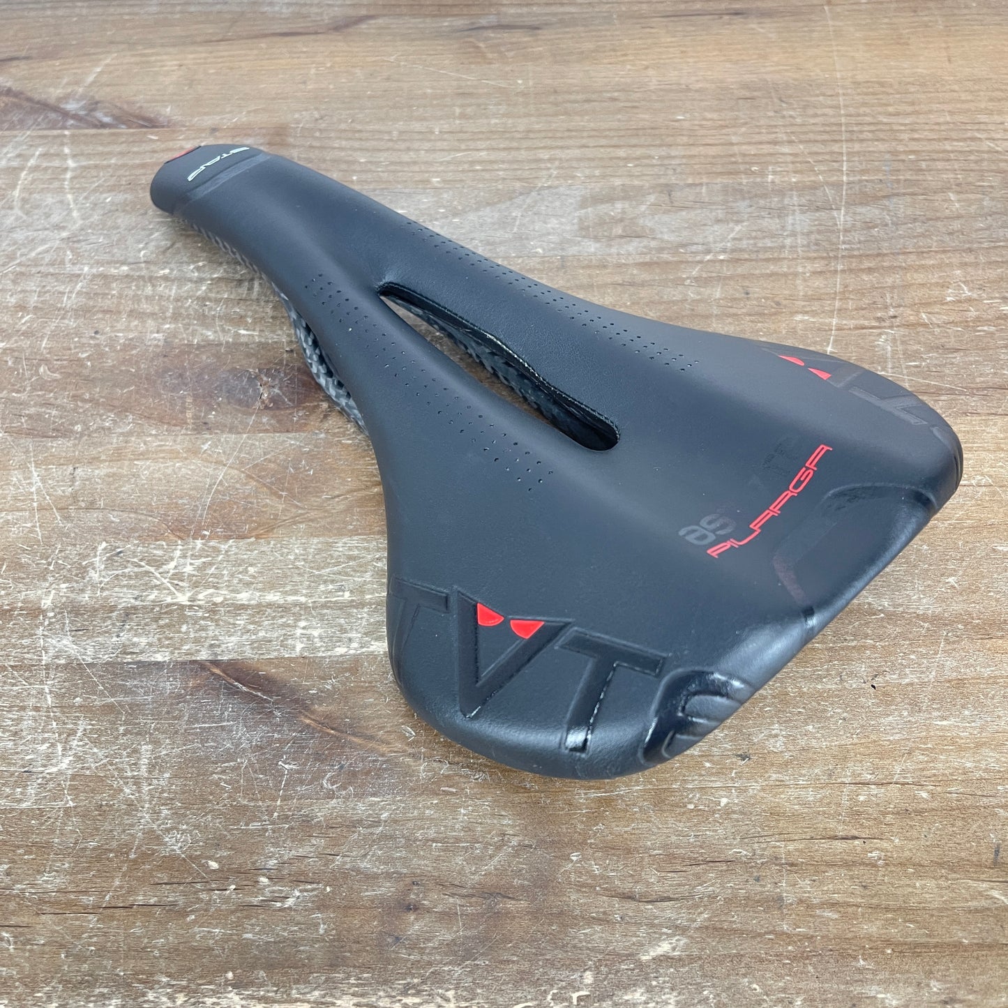 Astute Italia Star Lite Pilarga VT Carbon Rails 145mm Road Bike Saddle 229g