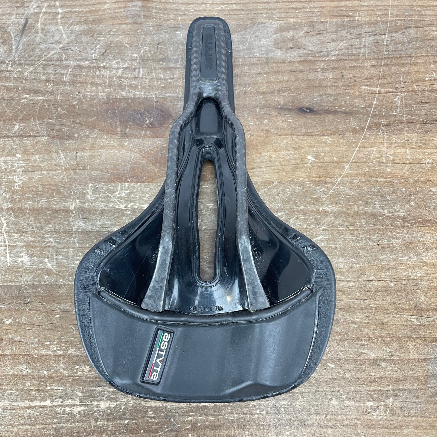 Astute Italia Star Lite Pilarga VT Carbon Rails 145mm Road Bike Saddle 229g
