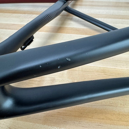 Low Mile! 2022 Specialized Tarmac SL7 58cm Carbon Disc Frameset 700c 1858g