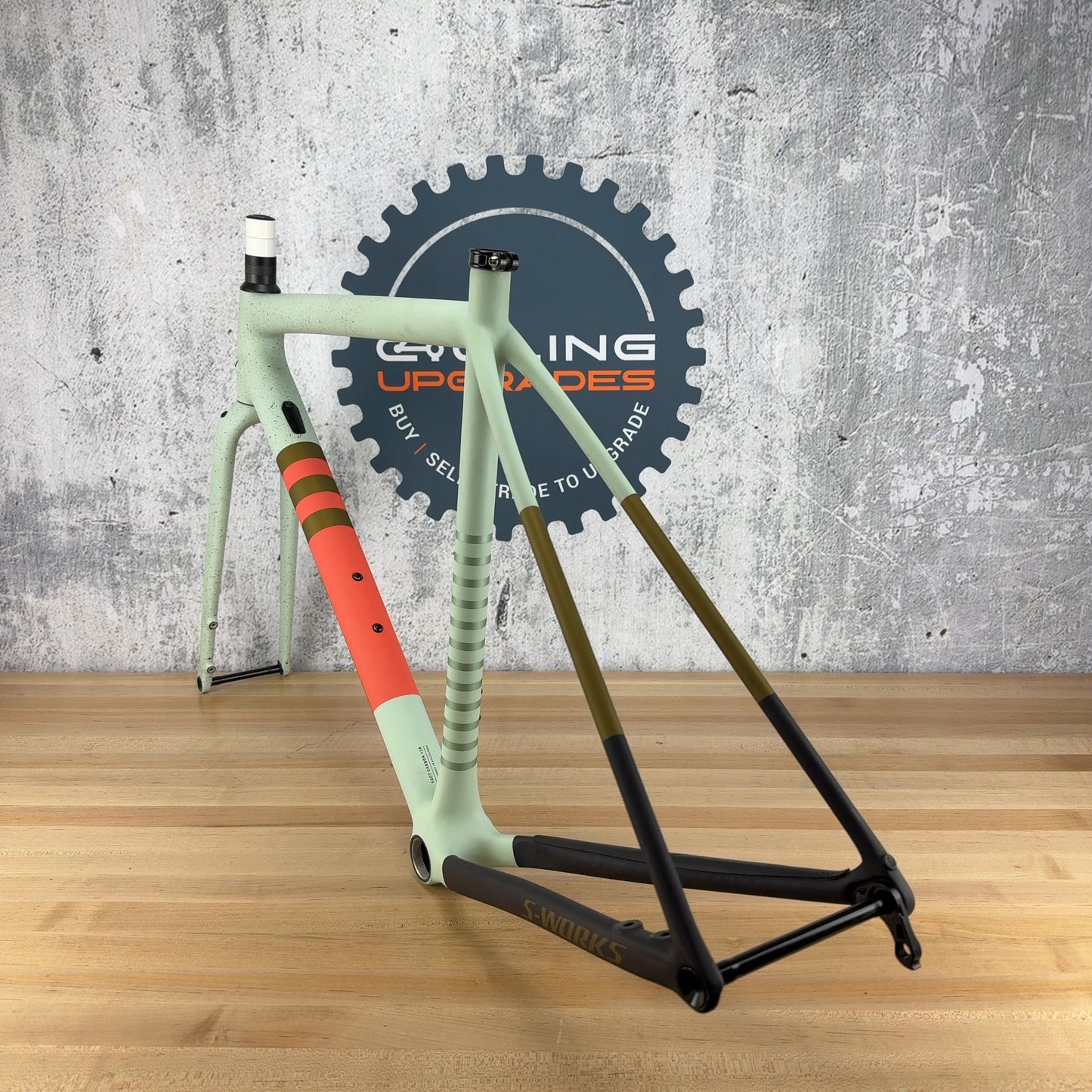 Light Use! Specialized 2024 S-Works Crux 54cm SATIN WHITE SAGE/CACTUS BLOOM/MIDNIGHT SHADOW SPECKLE Carbon Frameset