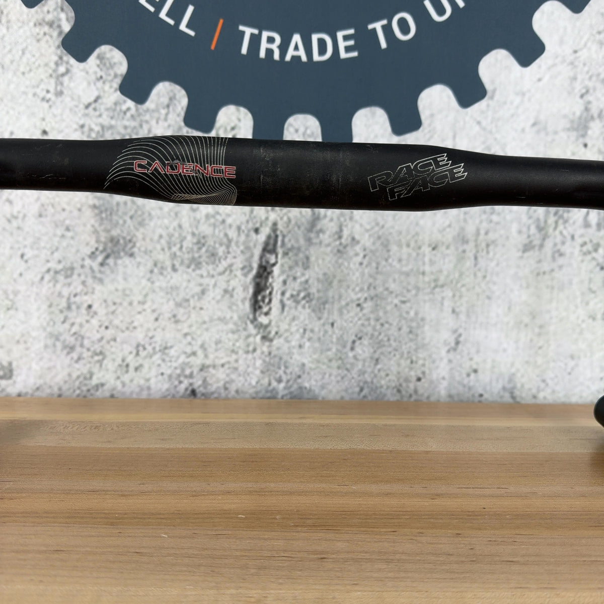 Race Face Cadence 42cm 31.8mm Round Drop Bar Bike Handlebar 293g