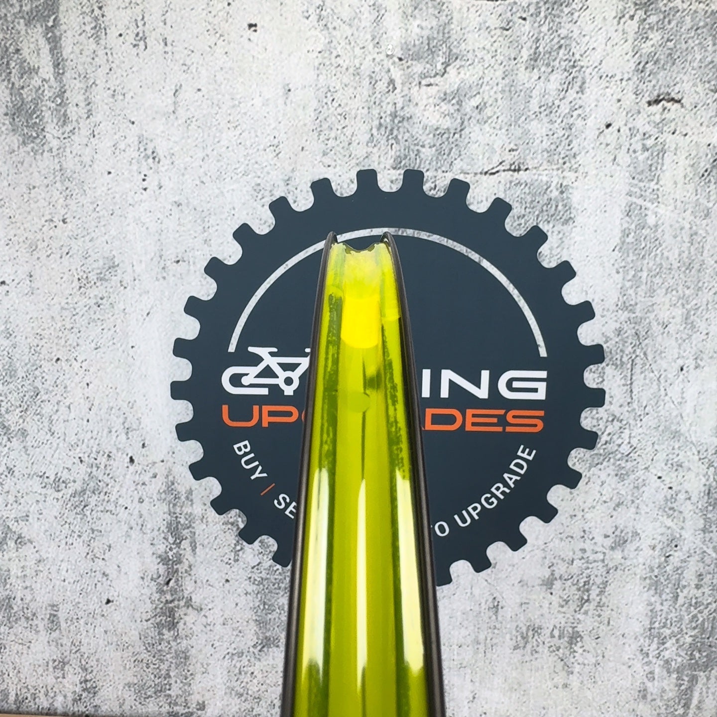 Low Mile! Extralite Cyberdisc 327C Carbon Wheelset
