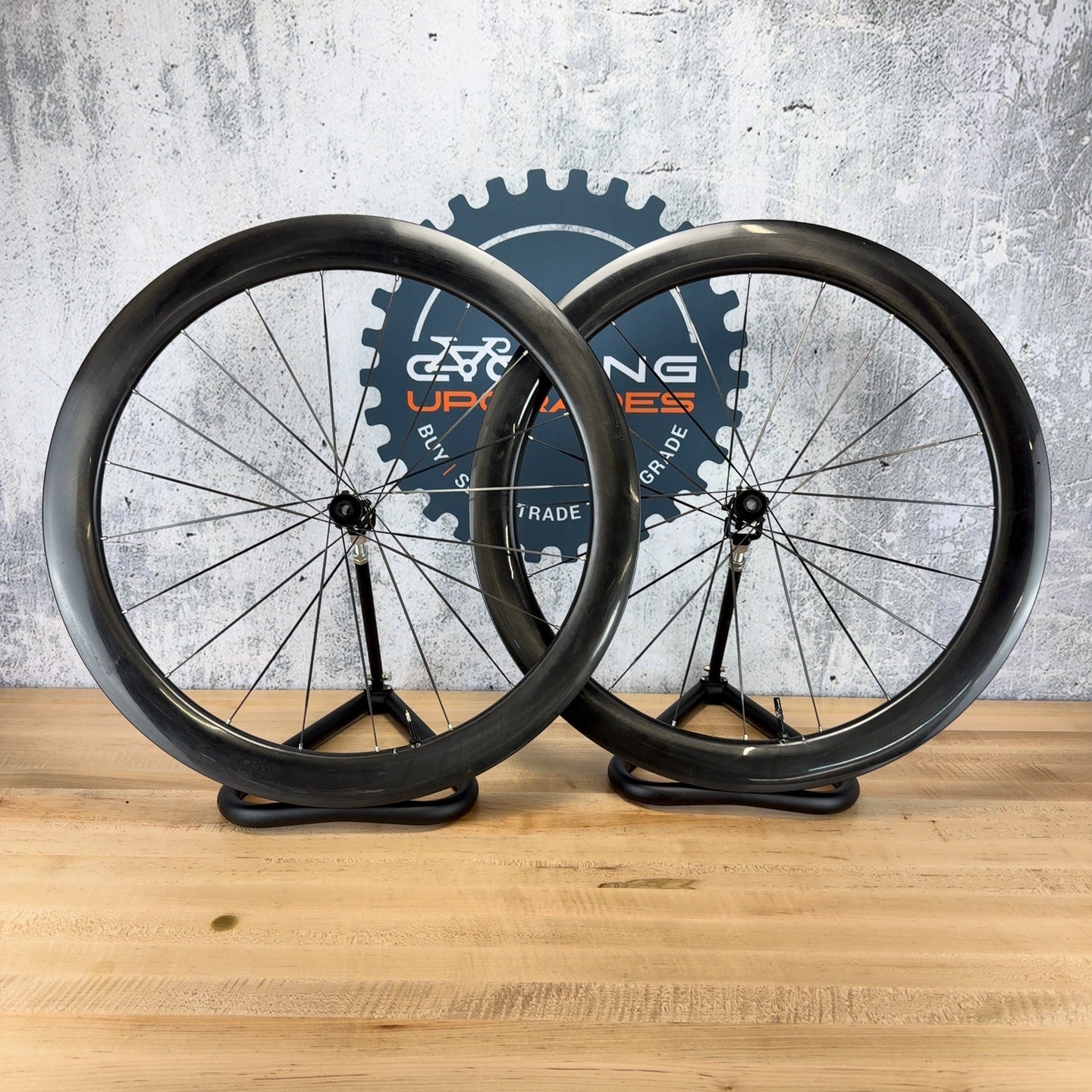 Light Bicycle AIRIA 55d Flyweight Light Bicycle Hub Gen 3 Plus Carbon Wheelset