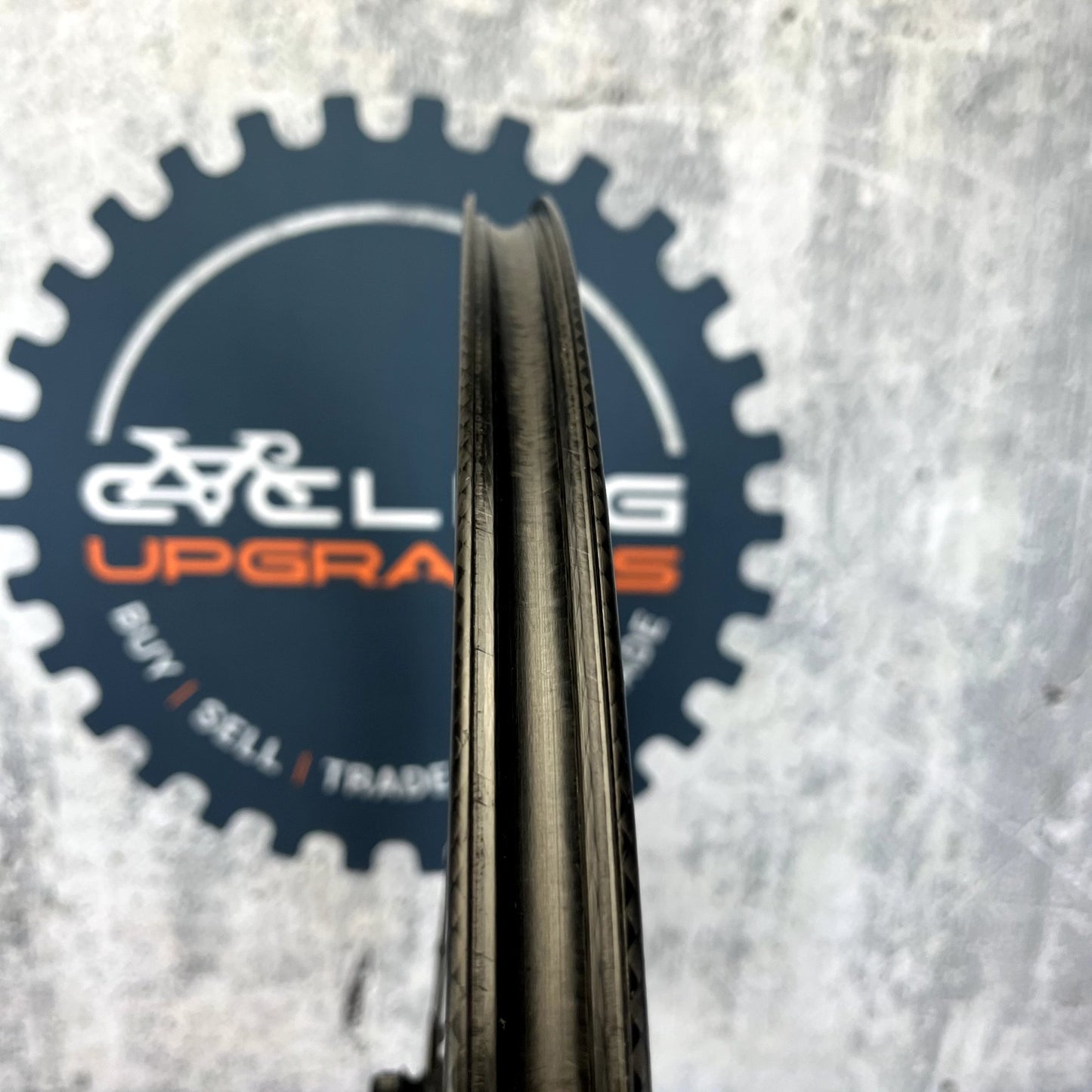 Low Mile! 2023 Lightweight Obermayer Evo Schwarz Carbon Disc Brake Tubeless Front Wheel