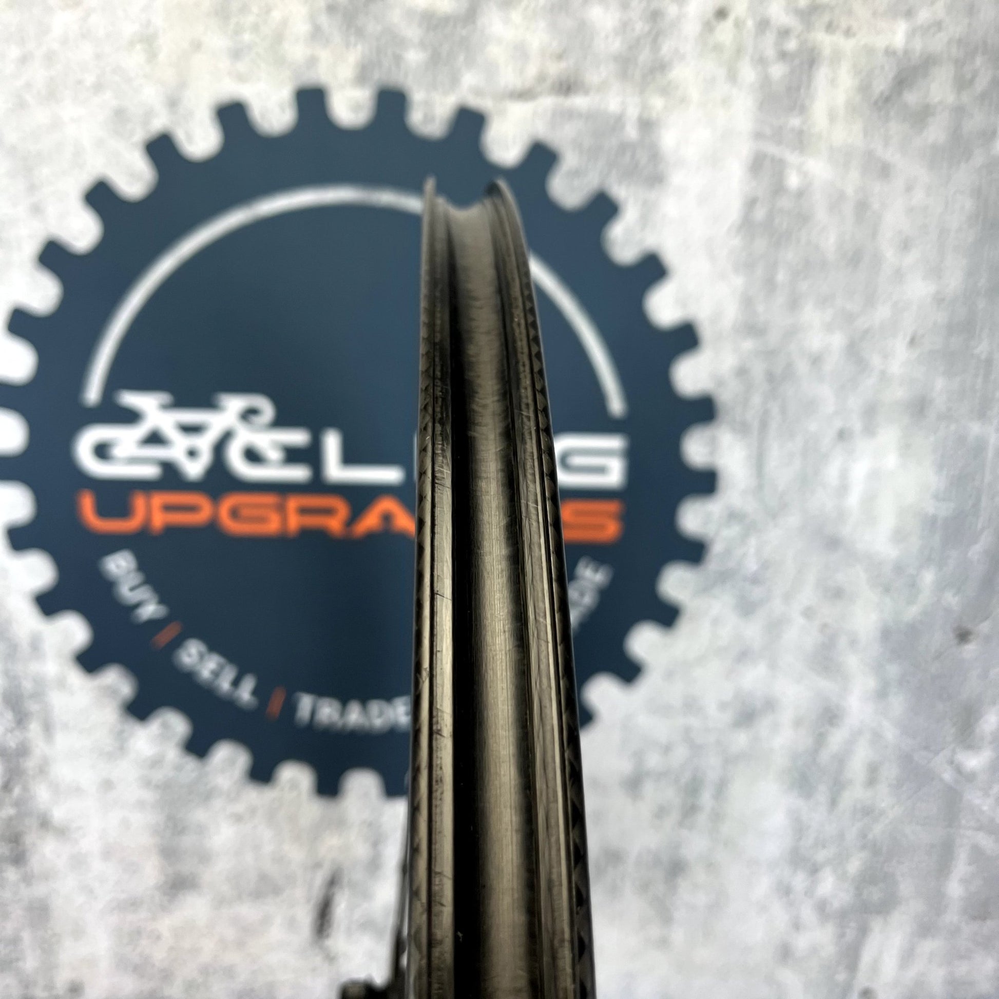 Low Mile! 2023 Lightweight Obermayer Evo Schwarz Carbon Disc Brake Tubeless Front Wheel