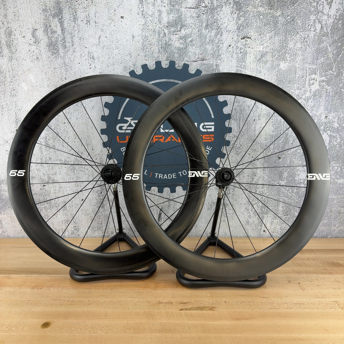 Low Mile! Enve Foundation 65 Carbon Tubeless Disc Brake Bike Wheelset 700c 1669g — photo 2 of 10