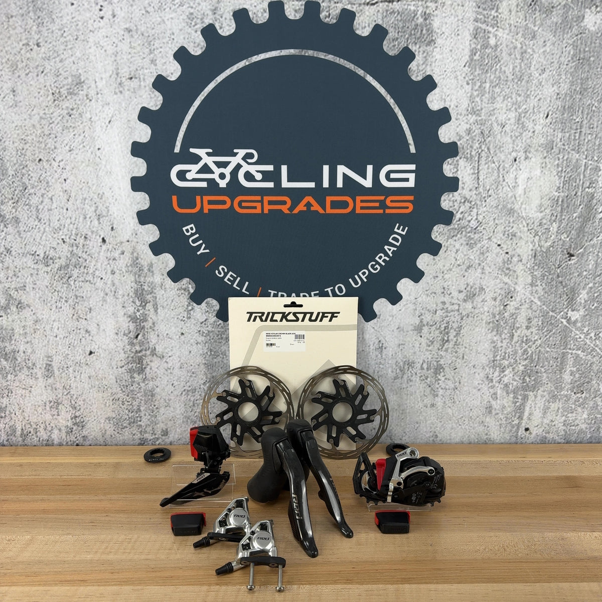 SRAM Red AXS E1 12-Speed Hydraulic Flat Mount Disc Brake Cycling Groupset 1473g — photo 2 of 20
