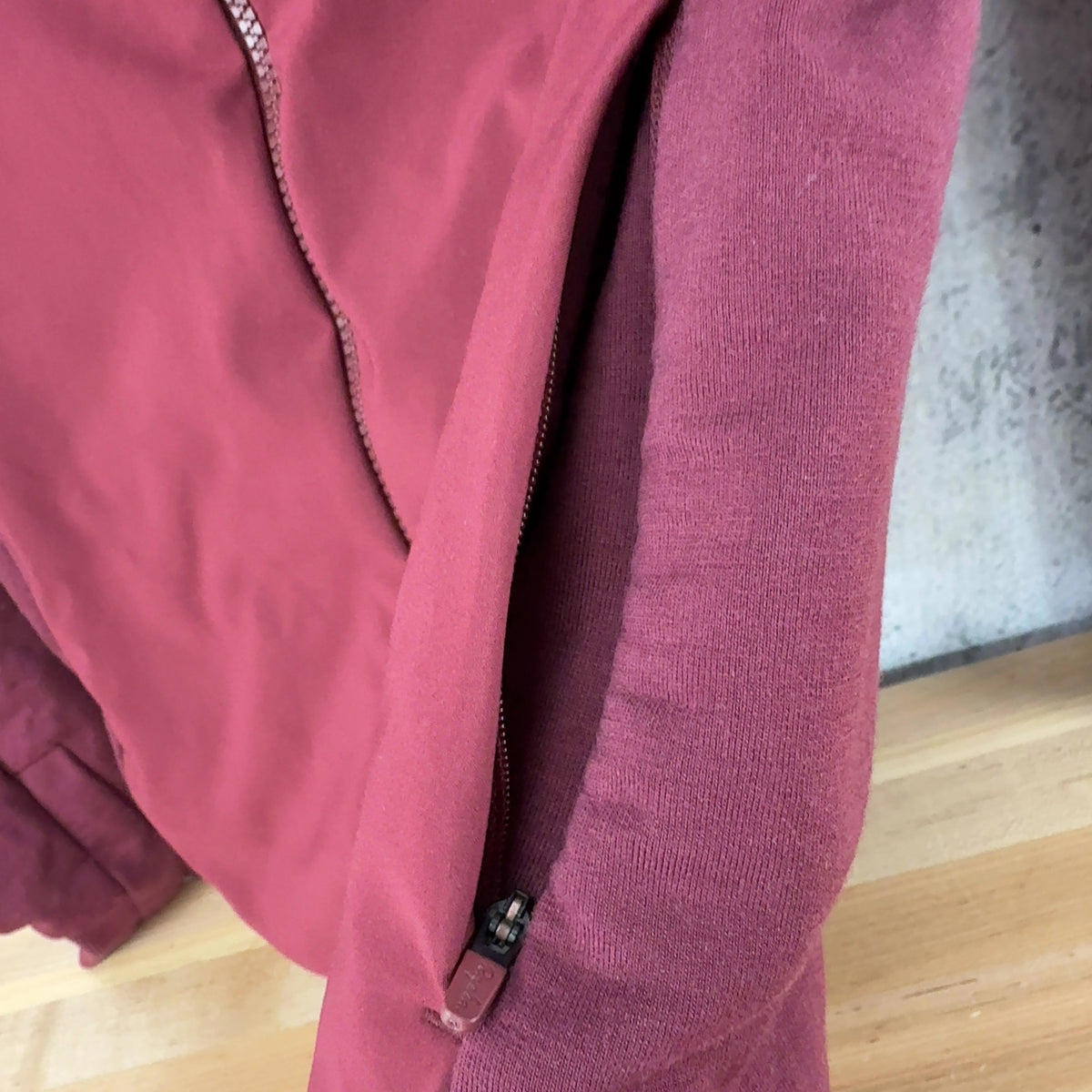 Rapha Track Jacket Medium Merino Wool Red Cold Weather Cycling Jacket — photo 3 of 7