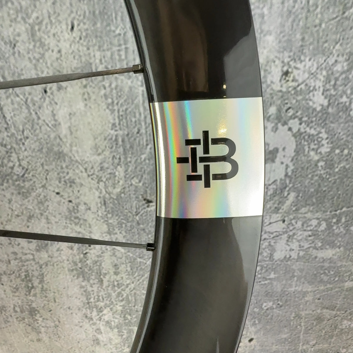 Low Mile! Black Inc 48|58 Carbon Tubeless Gloss Bike Wheelset 700c 1335g — photo 4 of 13