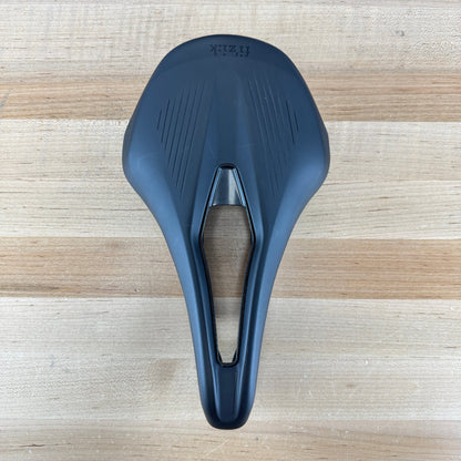 Low Mile! Fizik Argo Vento R1 7x9mm Oval Saddle Rails 150mm Bike Saddle 195g