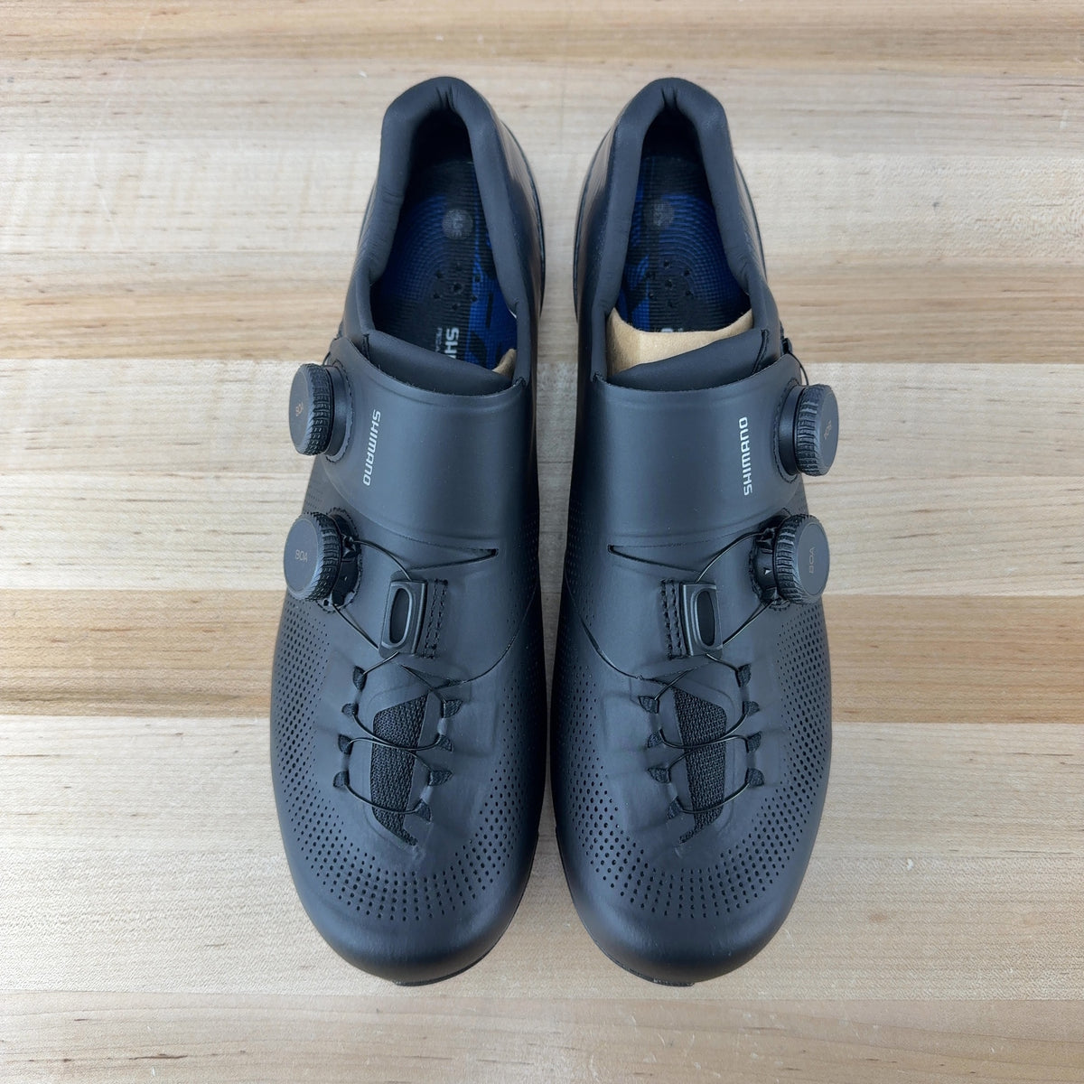 New! Shimano S-Phyre SH-RC903 43 EU Wide Black Clipless Cycling Shoes MSRP $450 — photo 2 of 7
