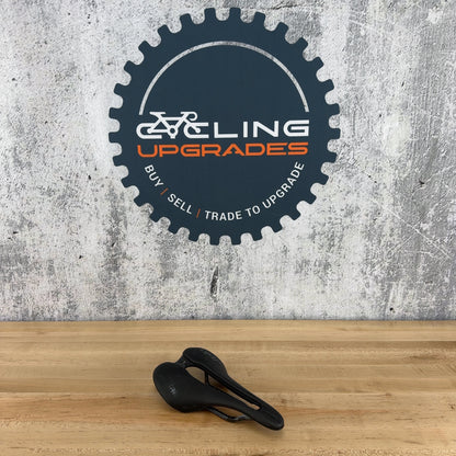 Light Use! Selle Italia SLR Superflow Boost 145mm Carbon Rails Bike Saddle 144g